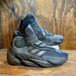 Size 10 - Pharrell x adidas Crazy BYW 0 To 60 Triple Black